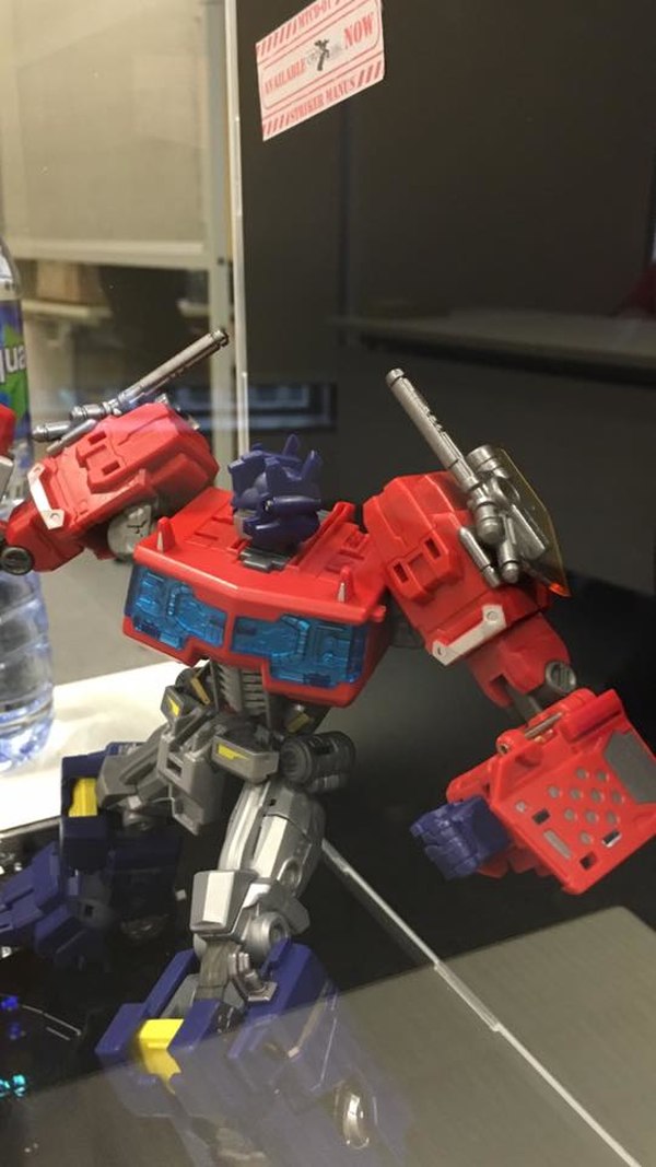 New Pictures Of Maketoys Unofficial MP ReMaster Megatron Despotron, Cross Dimension And More 40 (40 of 40)